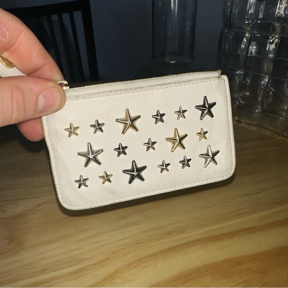 Jimmy Choo Star Studded Coin Pouch White With Chain - Picture 4 of 6